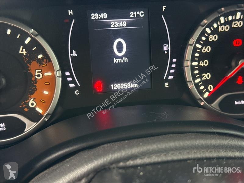 Furgoneta Jeep 4WD SUV