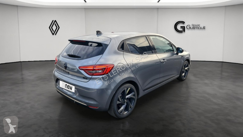 Veículo utilitário Renault CLIO V