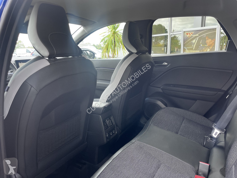 Furgoneta Renault CAPTUR II 1.6 E-TECH FULL...