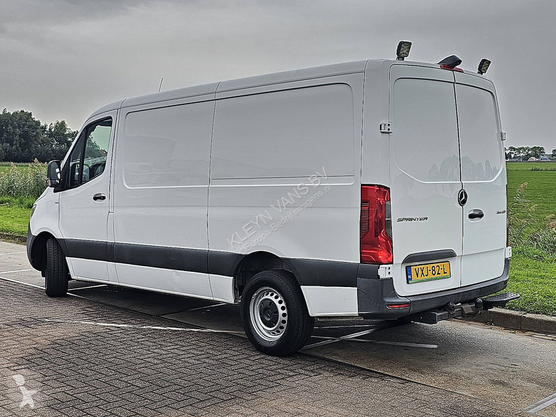 Mercedes 314 L2H1 RWD Trekhaak van