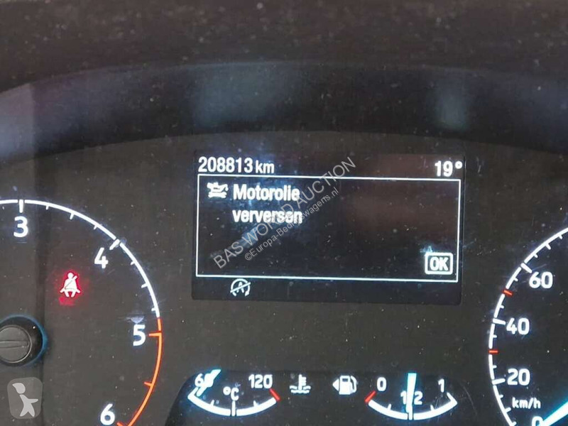 Užitkové vozidlo Ford 350 2.0 TDCI L3H2 Trend...