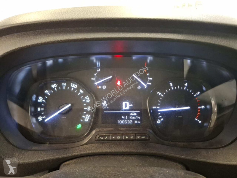 Užitkové vozidlo Citroën 2.0 BlueHDI XL Club DC...