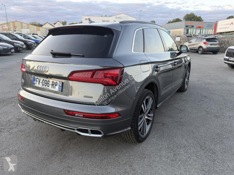 Audi  van