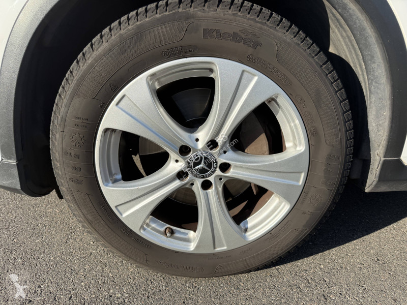 Коммерческий автомобиль Mercedes Classe GLC 220...