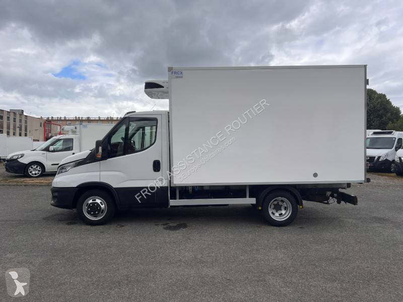Коммерческий автомобиль Iveco 35C14