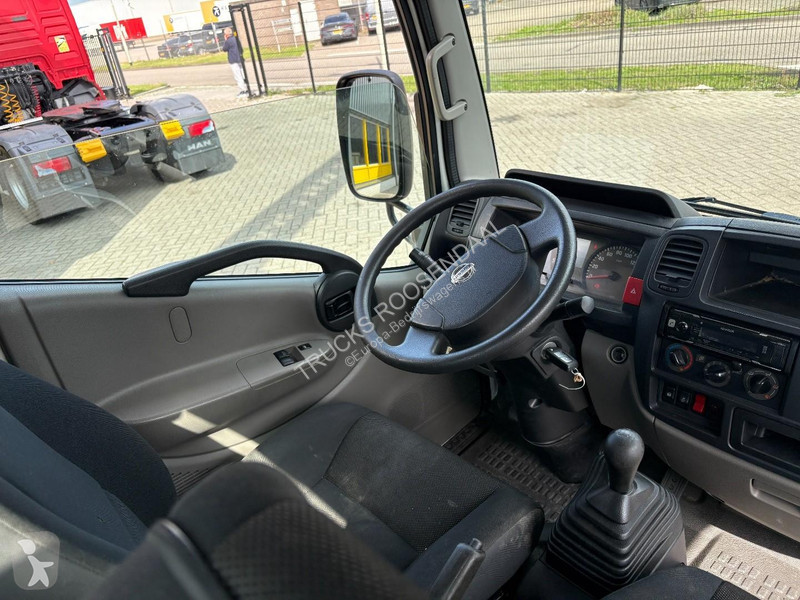 Užitkové vozidlo Nissan + 29 METER LADDER +...