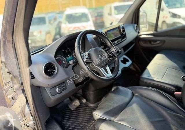 Коммерческий автомобиль Mercedes