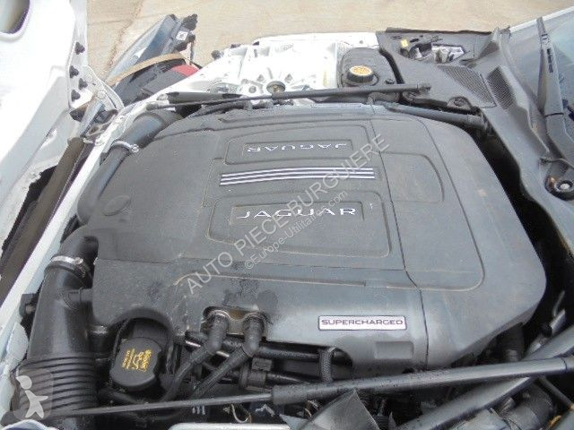 Коммерческий автомобиль Jaguar F-Type 3.0i V6...