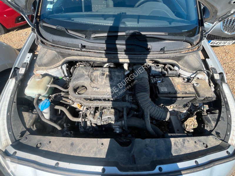 Коммерческий автомобиль Hyundai i20 1.0 T-GDI...