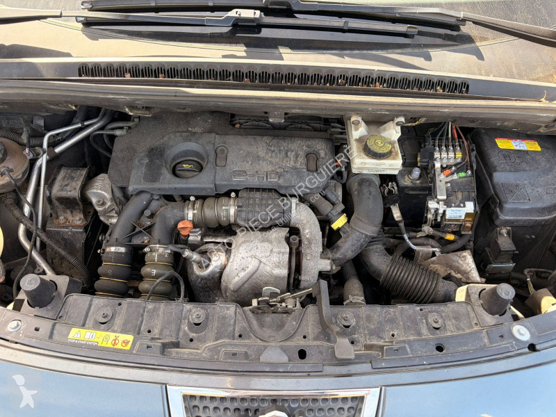 Коммерческий автомобиль Peugeot 1.6 e-HDi 115...