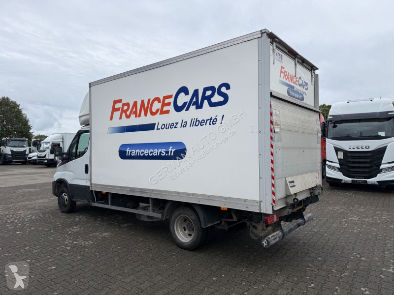 Veículo utilitário Iveco 35C16 3,0L Koffer LBW...