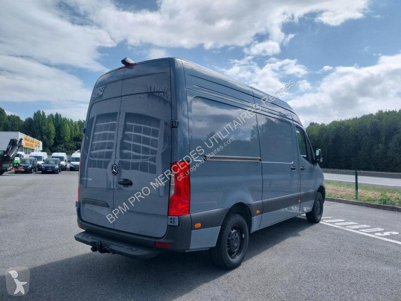 Коммерческий автомобиль Mercedes Fg 315 CDI 37...