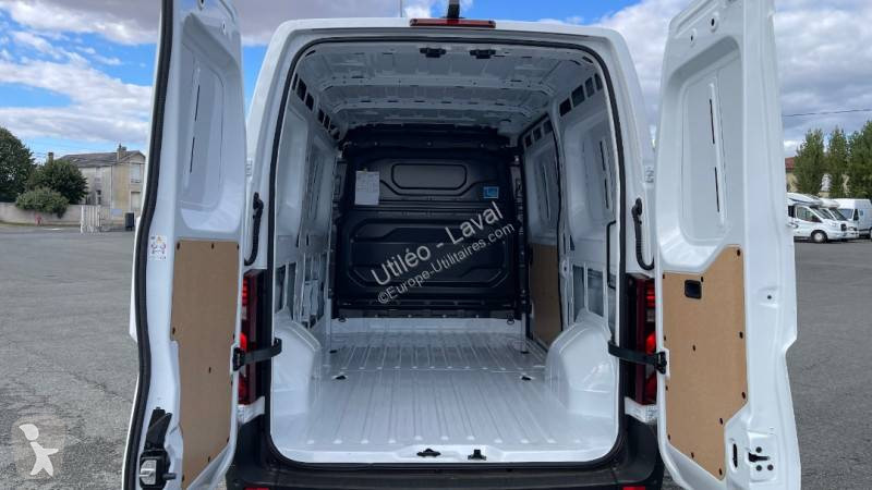 Nissan L2H2 2.0 DCI 130CV N-CONNECTA van