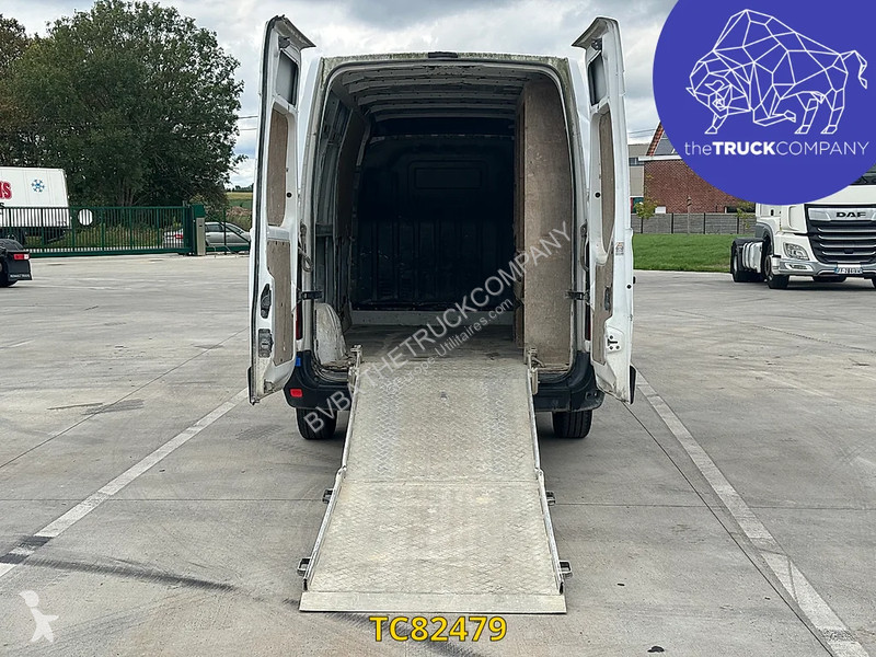 Užitkové vozidlo Nissan Nissan nv400 130.35 L3H2