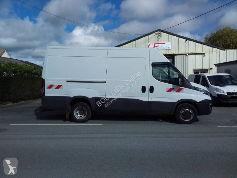 Furgoneta Iveco 35C15