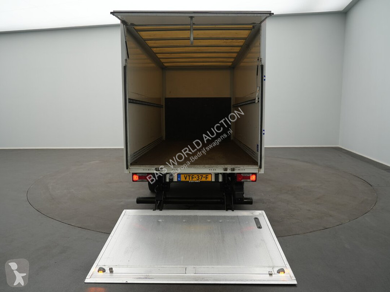 Furgoneta Iveco 35S16