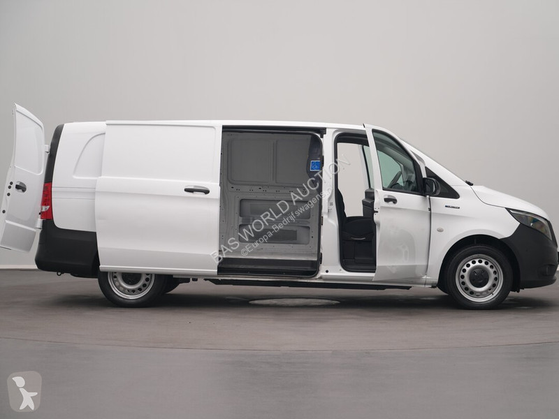 Furgoneta Mercedes