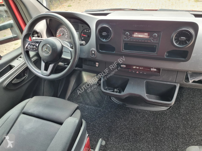 Haszongépjármű Mercedes 516 CDI