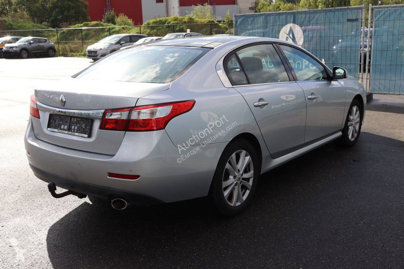 Haszongépjármű Renault  latitude