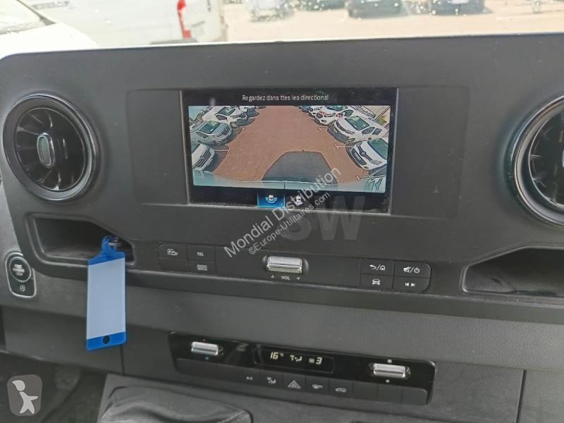 Haszongépjármű Mercedes 215 CDI