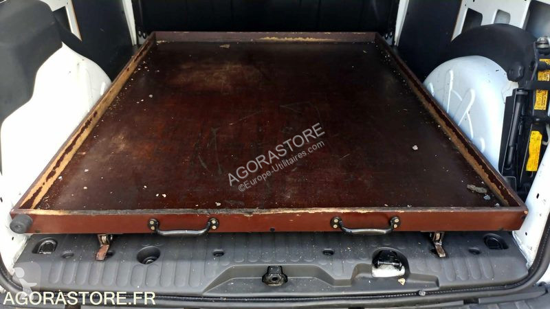 Veículo utilitário Renault KANGOO
