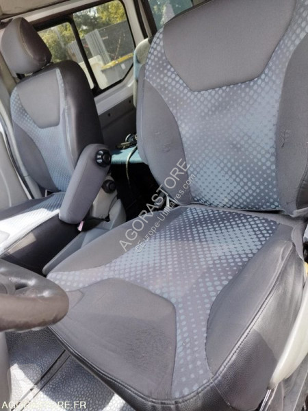 Veículo utilitário Renault TRAFIC