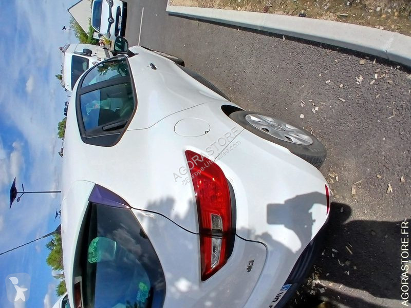 Veículo utilitário Renault CLIO