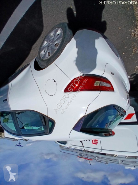 Veículo utilitário Renault CLIO