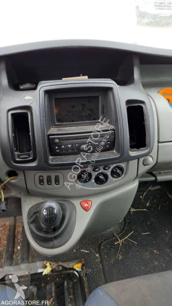 Veículo utilitário Renault TRAFIC