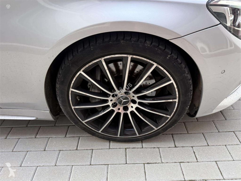 Haszongépjármű Mercedes