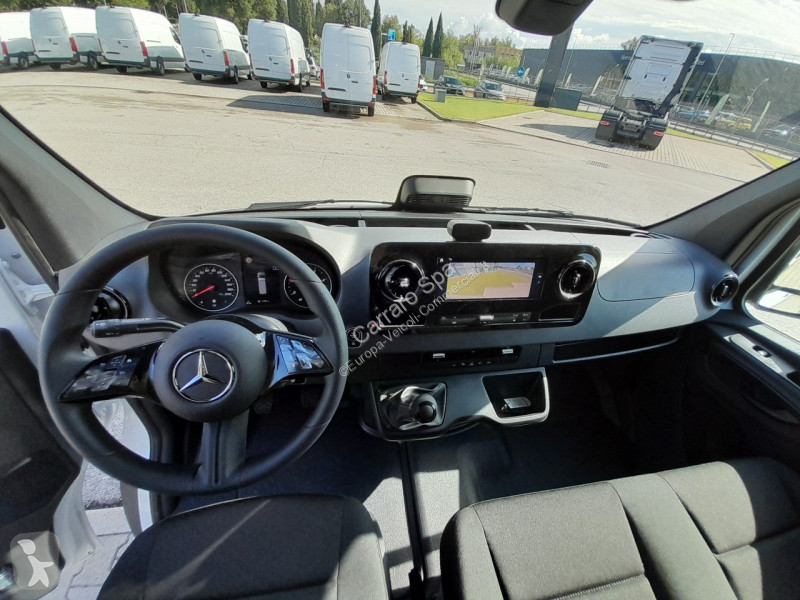 Haszongépjármű Mercedes