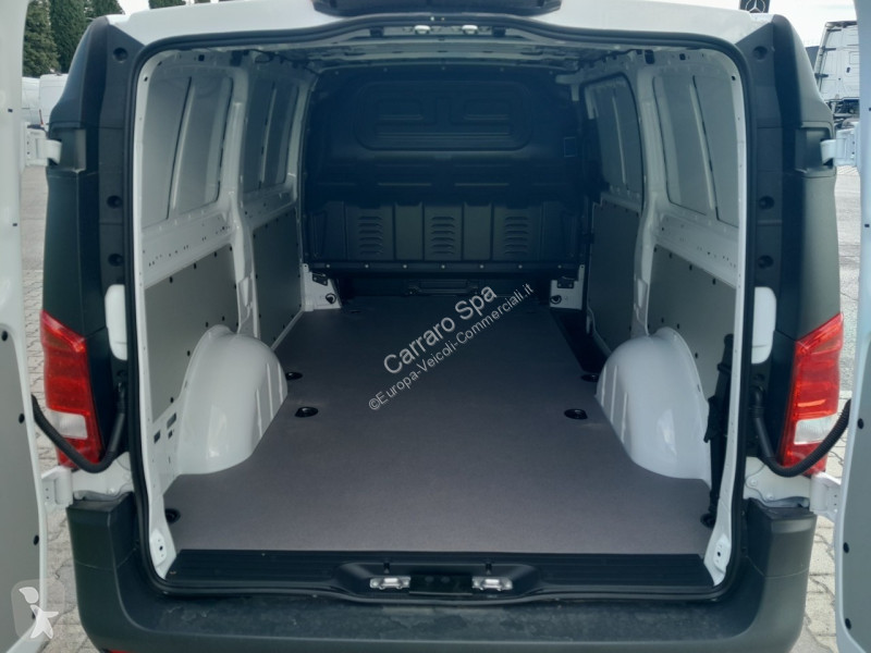 Haszongépjármű Mercedes 114 CDI