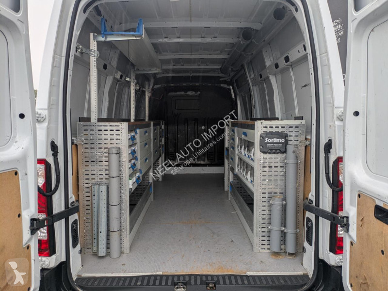 Veículo utilitário Nissan