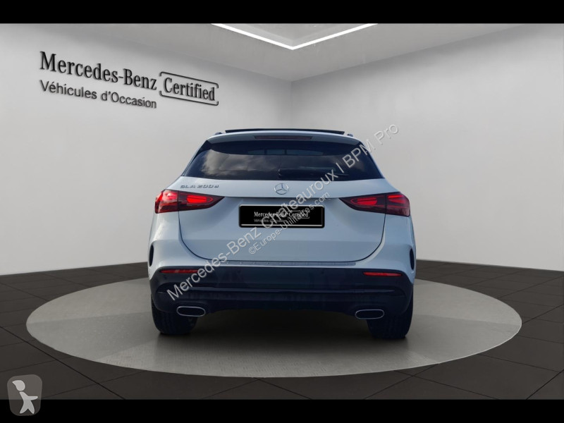 Veículo utilitário Mercedes GLA 200 d 150ch AMG...