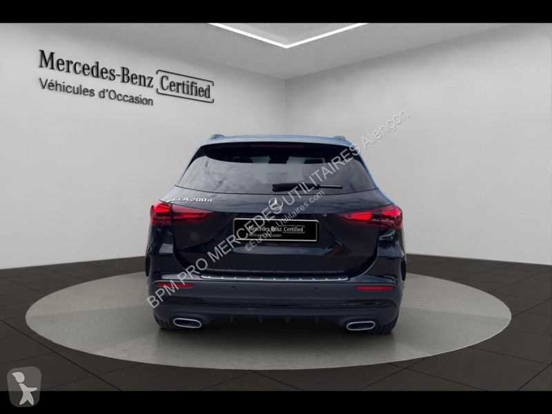 Veículo utilitário Mercedes GLA 200 d 150ch AMG...
