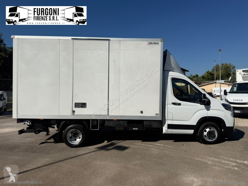 Véhicule utilitaire Maxus 9 2.0CRDI 150CV AWD...