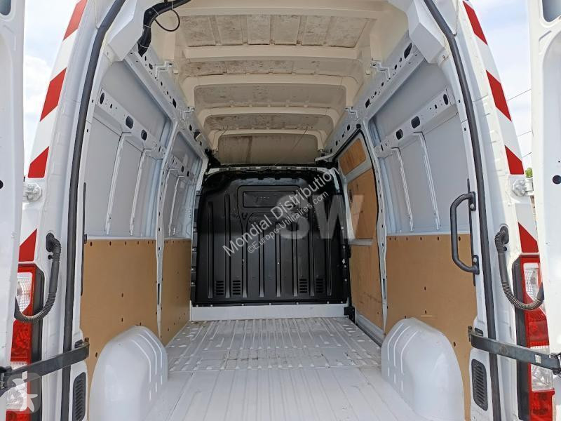 Veículo utilitário Renault L3H2 DCI 135 grand...