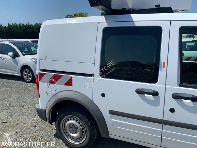 Véhicule utilitaire Ford T.CONNECT