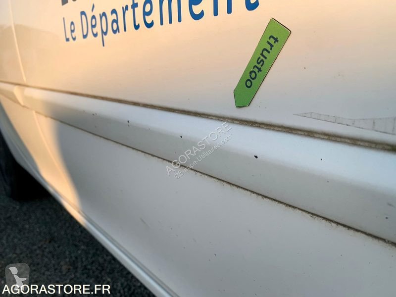 Véhicule utilitaire Renault CLIO