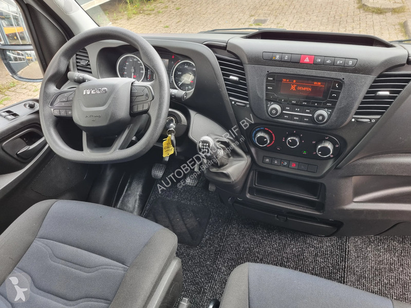 Veículo utilitário Iveco 35C16 D
