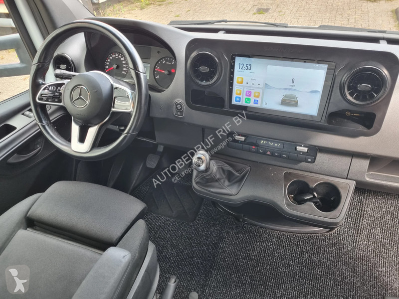 Veículo utilitário Mercedes 519 CDI