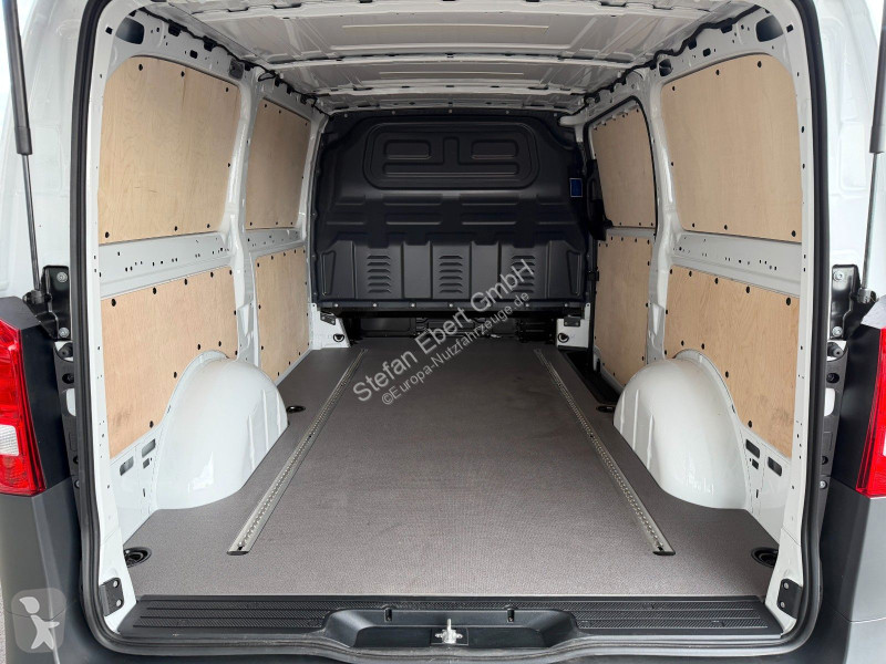 Užitkové vozidlo Mercedes Vito  9G Klima Kamera...