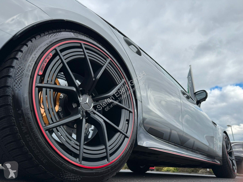 Užitkové vozidlo Mercedes 63 S E Performance 1...