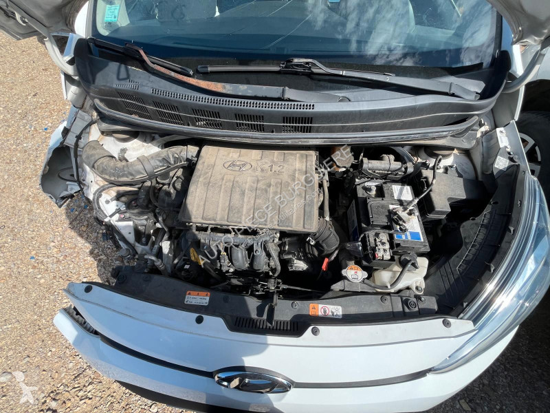 Véhicule utilitaire Hyundai II 1.2 87 Automatik...