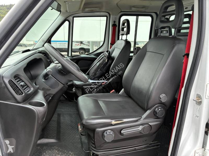 Veículo utilitário Iveco 35C16 D