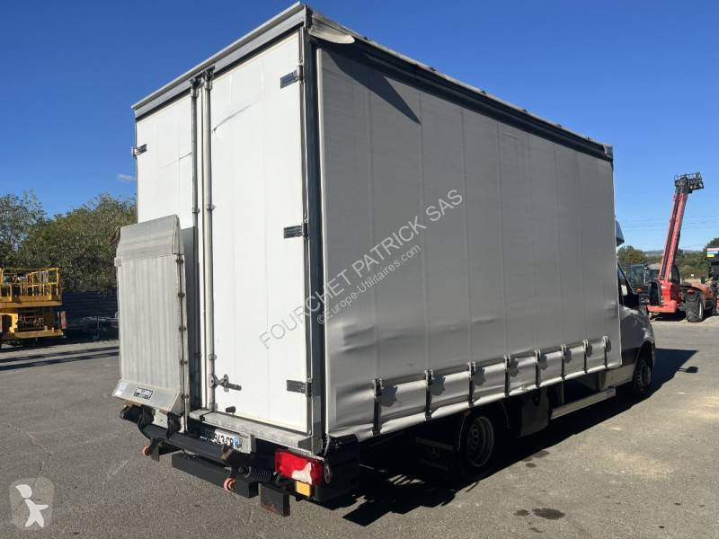 Véhicule utilitaire Mercedes 519 CDI