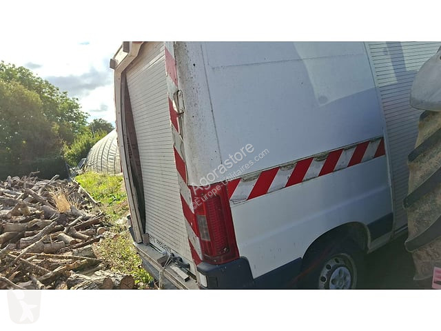 Véhicule utilitaire Peugeot BOXER