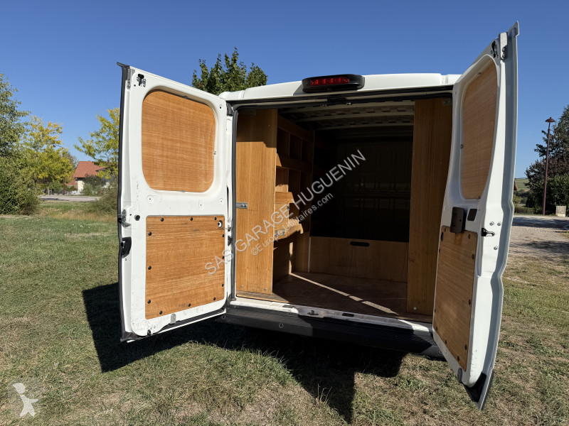 Véhicule utilitaire Peugeot L1H1 2.2 BLUEHDI...