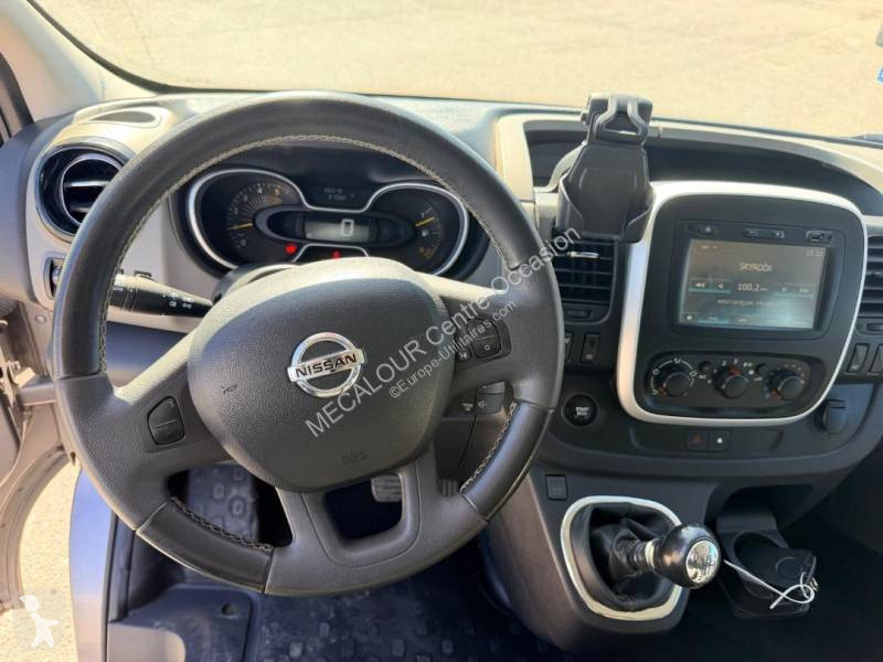 Véhicule utilitaire Nissan