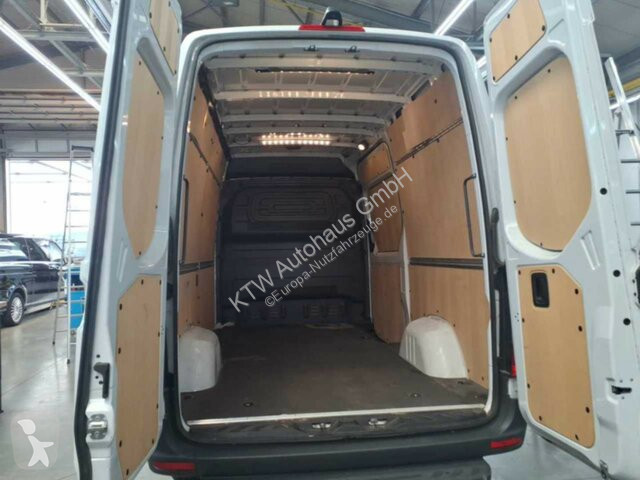 Užitkové vozidlo Mercedes Sprinter 317...